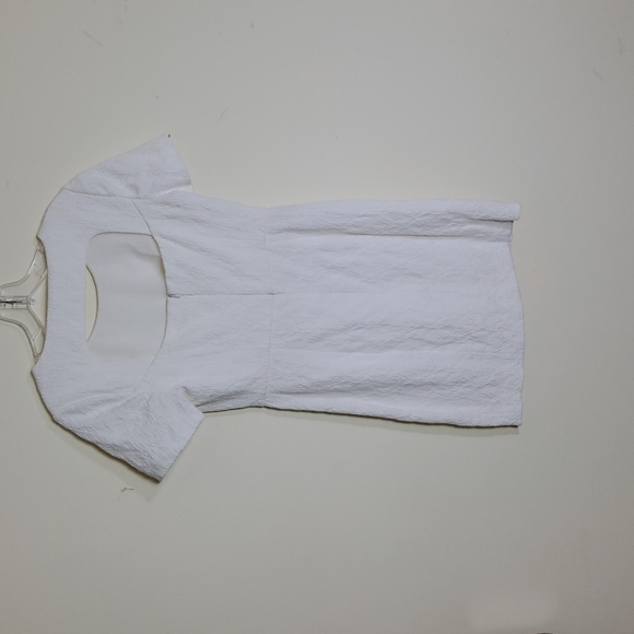 Chelsea Sz 6 open back Women's Dress - Picture 3 of 4